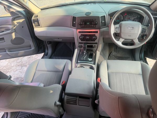 2008-Jeep-Grand-Cherokee-30-CRD-Laredo image:13