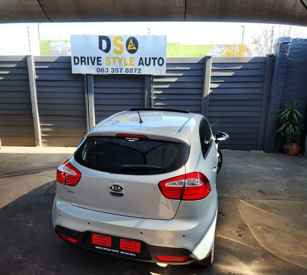 2013-Kia-Rio-14-Tec-5-dr image:9