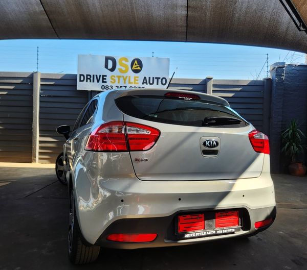 2013-Kia-Rio-14-Tec-5-dr image:6