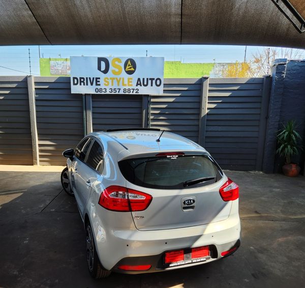2013-Kia-Rio-14-Tec-5-dr image:8