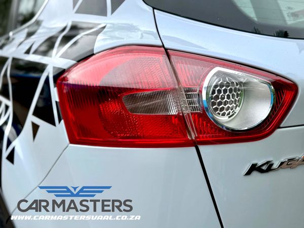 2012-Ford-Kuga-25T-AWD-Trend image:9