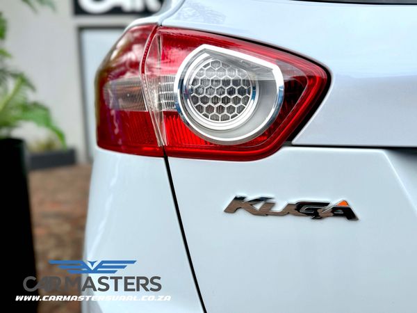 2012-Ford-Kuga-25T-AWD-Trend image:12