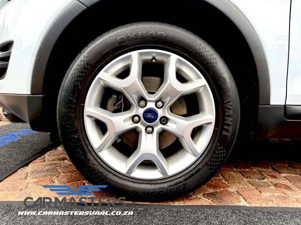 2012-Ford-Kuga-25T-AWD-Trend image:5