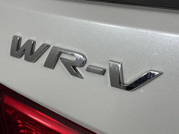 2022-Honda-WR-V-12-Comfort image:8
