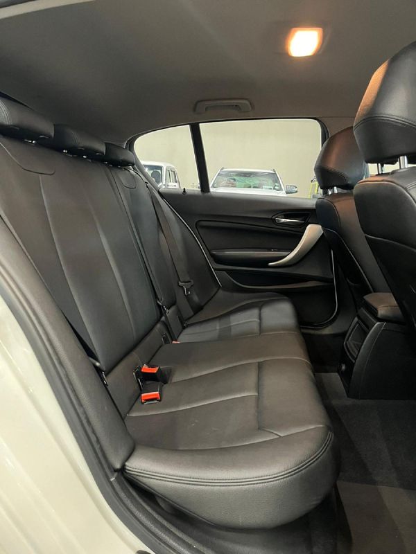 2016-BMW-1-Series-120i-5-dr-Auto image:11