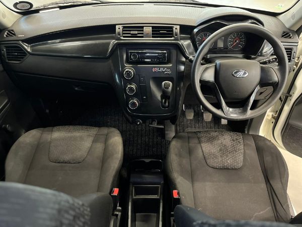2022-Mahindra-KUV-100-12-K2-Dare image:9