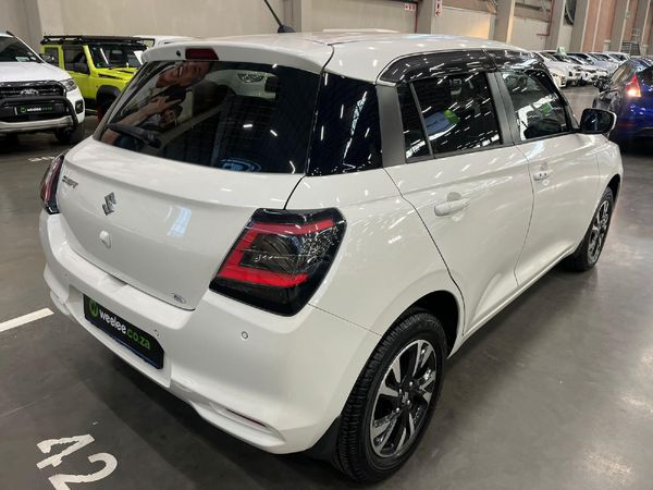 2025-Suzuki-Swift-12-GLX-Auto image:2