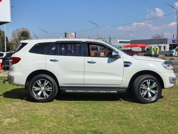 2016-Ford-Everest-32-TDCi-LTD-4x4-Auto image:10