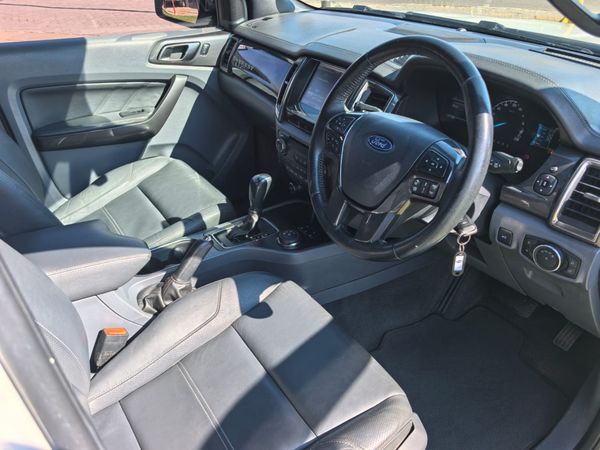 2016-Ford-Everest-32-TDCi-LTD-4x4-Auto image:15