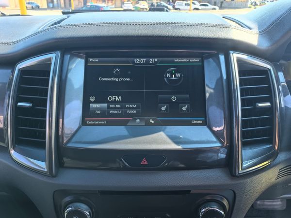 2016-Ford-Everest-32-TDCi-LTD-4x4-Auto image:17