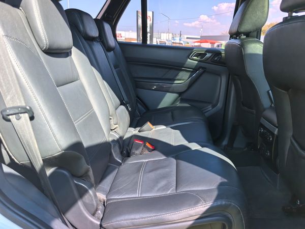 2016-Ford-Everest-32-TDCi-LTD-4x4-Auto image:25