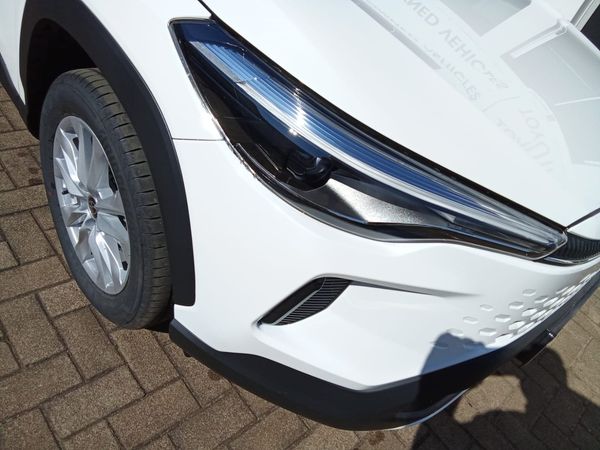 2026-Toyota-Corolla-Cross-18-XI image:22