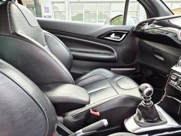 2017-Citroen-DS3-16-e-THP-Sport-3-dr-120kW image:16