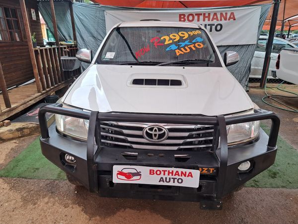 2012-Toyota-Hilux-30-D-4D-Raider-4x4-Auto-Double-Cab image:1