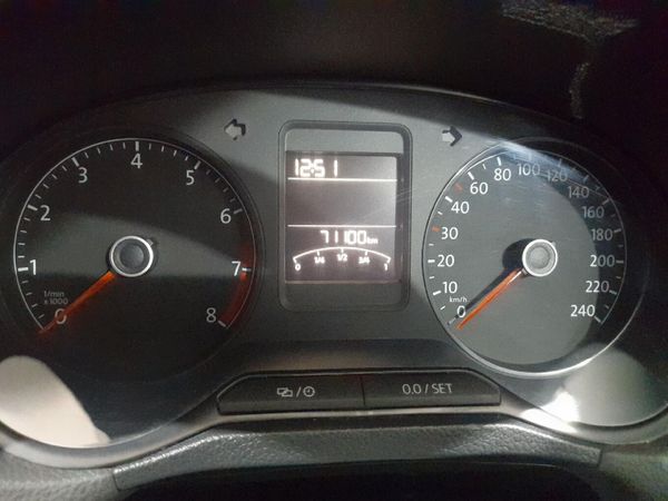 2021-Volkswagen-Polo-Vivo-14-Trendline-5-dr image:11