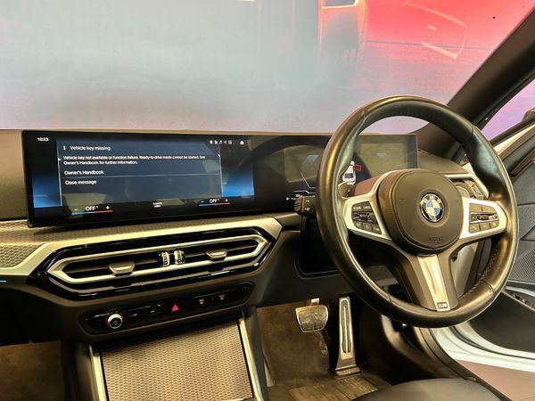 2024-BMW-3-Series-320i-Mzansi-Edition-Auto image:9