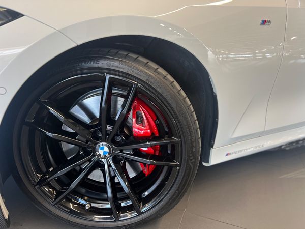 2024-BMW-3-Series-320i-Mzansi-Edition-Auto image:2