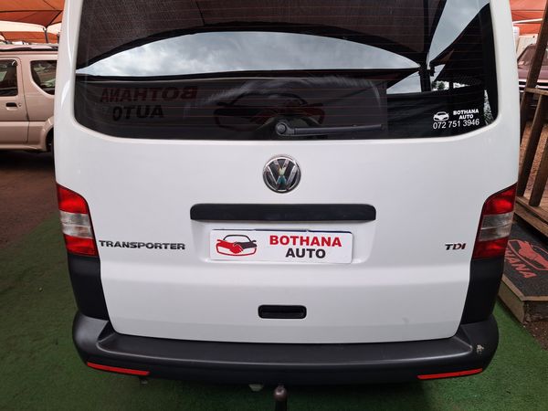 2014-Volkswagen-Transporter-T5-Crew-Bus-20-BiTDI-SWB-132kW-Auto-Panel-Van image:11