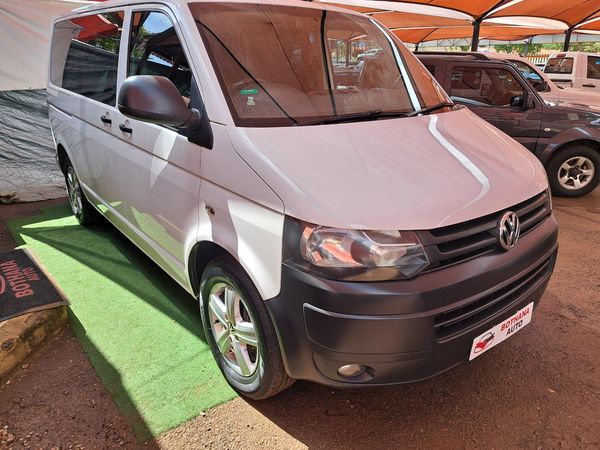 2014-Volkswagen-Transporter-T5-Crew-Bus-20-BiTDI-SWB-132kW-Auto-Panel-Van image:2