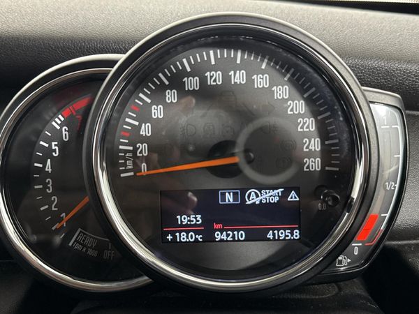 2019-MINI-Hatch-One-15T-5-dr-Auto image:2