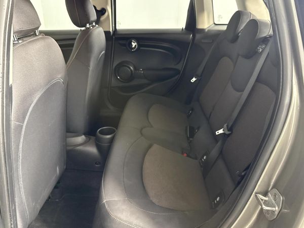2019-MINI-Hatch-One-15T-5-dr-Auto image:3