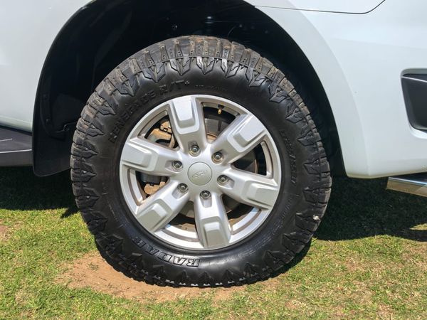 2017-Ford-Everest-22-TDCi-XLS-Auto image:11