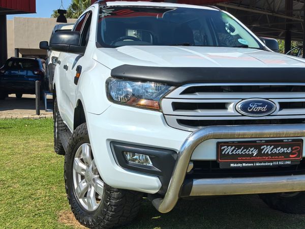 2017-Ford-Everest-22-TDCi-XLS-Auto image:3