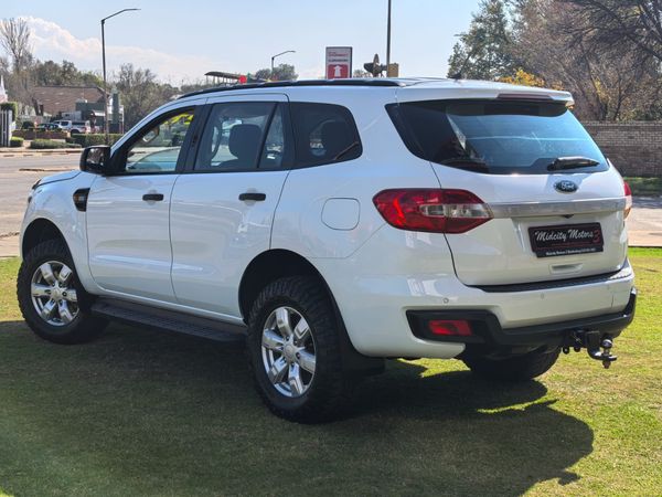2017-Ford-Everest-22-TDCi-XLS-Auto image:6