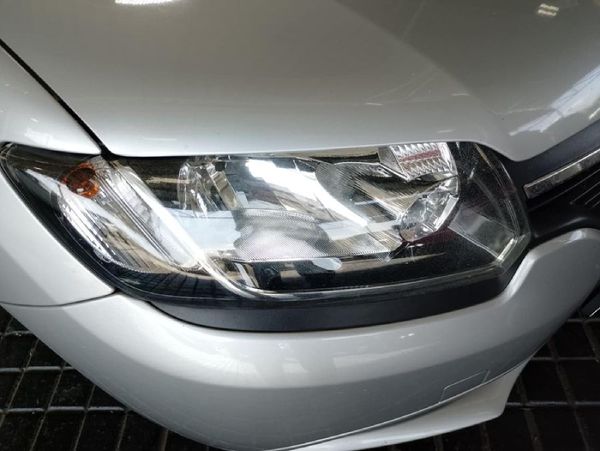 2015-Renault-Sandero-900T-Expression image:14