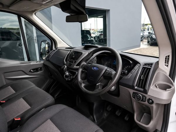 2023-Ford-Transit-22-TDCi-ELWB-114KW-FC-PV image:6