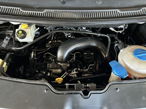 2018-Volkswagen-Kombi-20-TDI-Auto-103kW-Trendline image:9