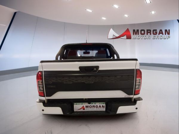 2022-Nissan-Navara-25-DDTi-SE-Plus-Auto-Double-Cab image:5