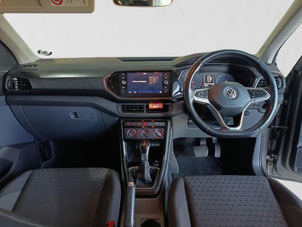 2019-Volkswagen-T-Cross-10-TSI-Comfortline-Auto image:17