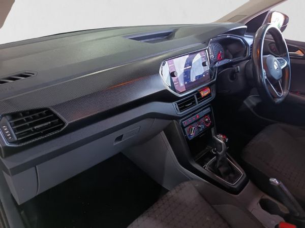 2019-Volkswagen-T-Cross-10-TSI-Comfortline-Auto image:18
