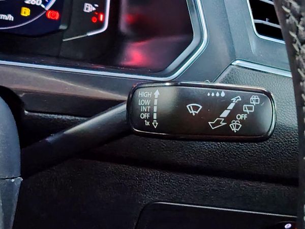 2022-Volkswagen-Tiguan-Allspace-14-TSI-R-Line-DSG-Auto image:19