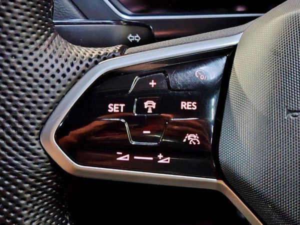 2022-Volkswagen-Tiguan-Allspace-14-TSI-R-Line-DSG-Auto image:20