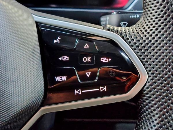 2022-Volkswagen-Tiguan-Allspace-14-TSI-R-Line-DSG-Auto image:21
