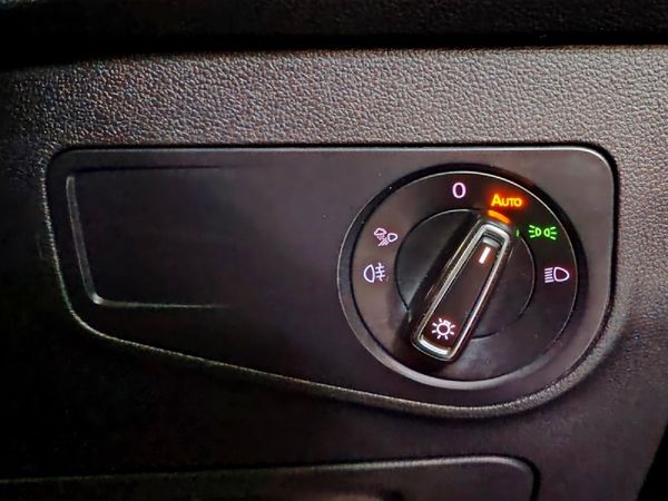 2022-Volkswagen-Tiguan-Allspace-14-TSI-R-Line-DSG-Auto image:22