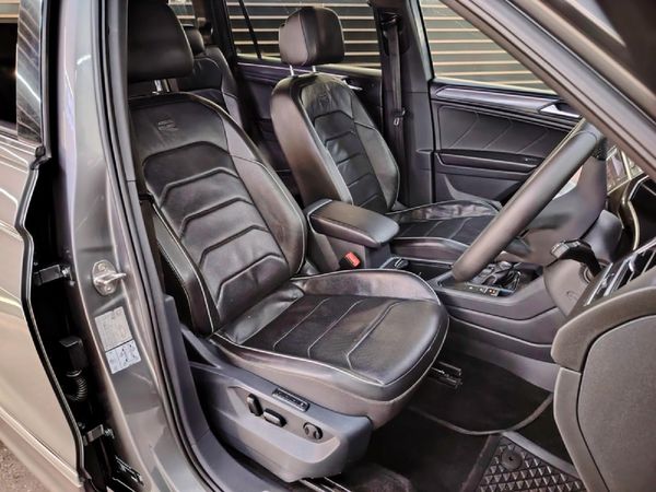 2022-Volkswagen-Tiguan-Allspace-14-TSI-R-Line-DSG-Auto image:23