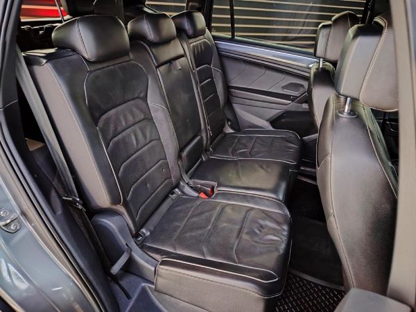 2022-Volkswagen-Tiguan-Allspace-14-TSI-R-Line-DSG-Auto image:24