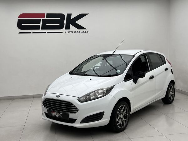 2015-Ford-Fiesta-14-Ambiente-5-dr image:2