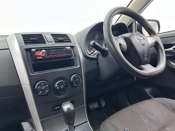 2018-Toyota-Corolla-Quest-16-Auto image:7