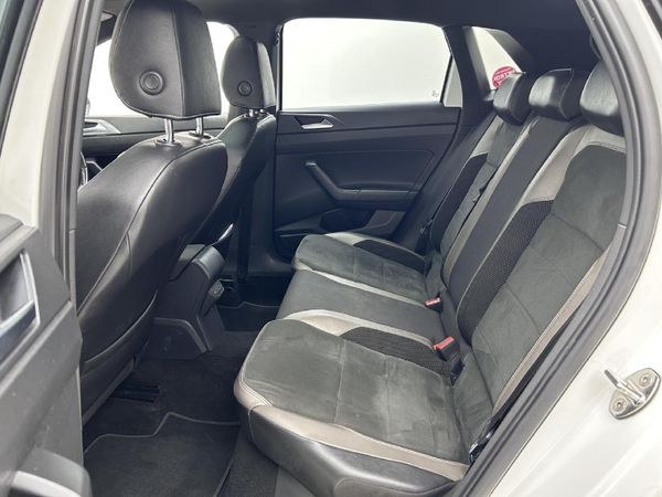 2019-Volkswagen-Polo-20-GTI-Auto-147kW image:11