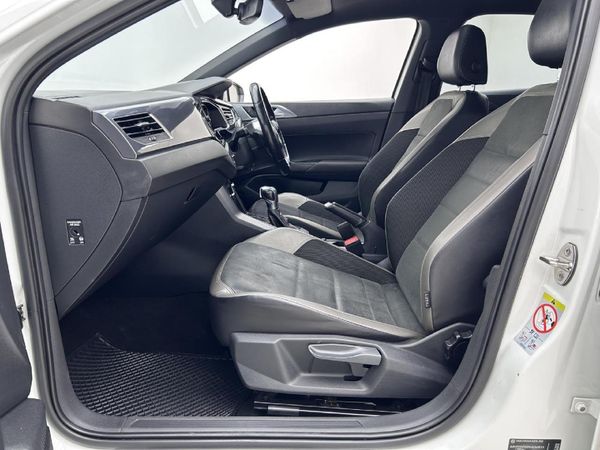 2019-Volkswagen-Polo-20-GTI-Auto-147kW image:6