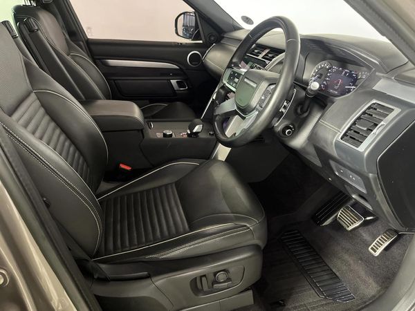 2023-Land-Rover-Discovery-30-TD-HSE-R-Dynamic-D300 image:9