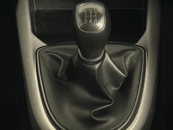 2025-Hyundai-Exter-12-Premium image:10