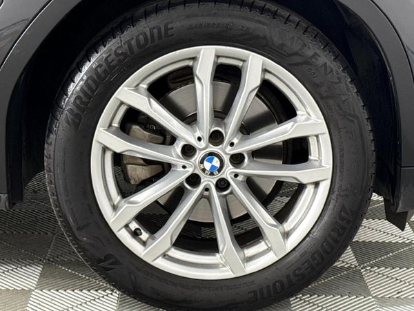 2019-BMW-X3-sDrive18d image:5