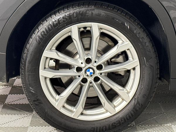 2019-BMW-X3-sDrive18d image:7