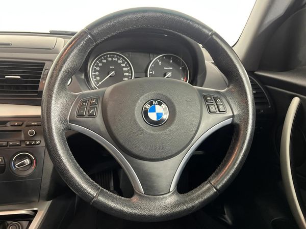 2011-BMW-1-Series-120d-Coupe-Auto image:8