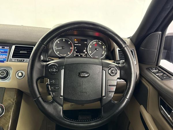 2013-Land-Rover-Range-Rover-Sport-30-D-HSE-Lux image:9